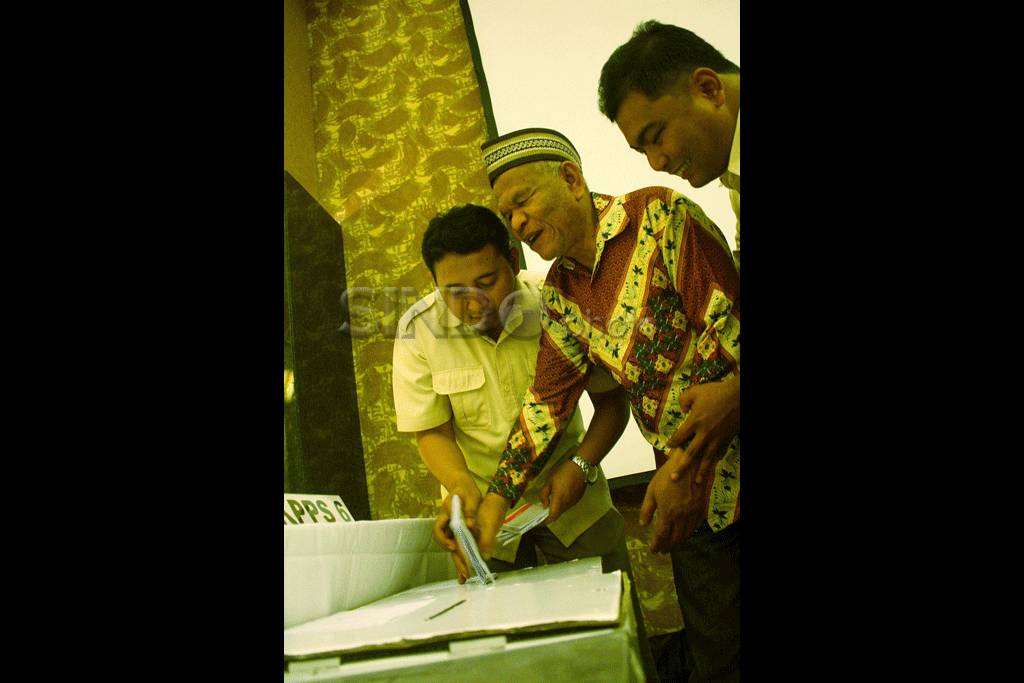 Sosialisasi pemilu untuk...