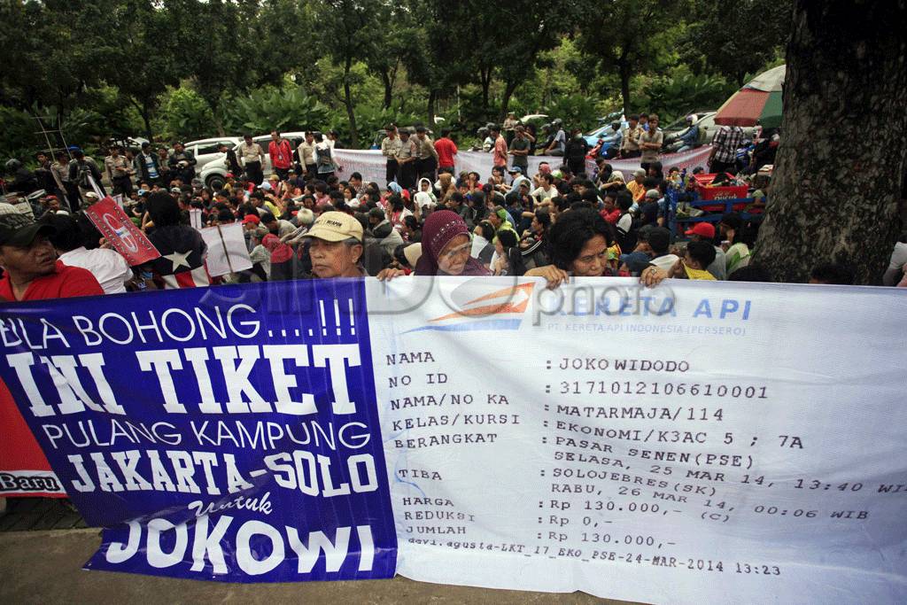 Tiket pulang kampung...