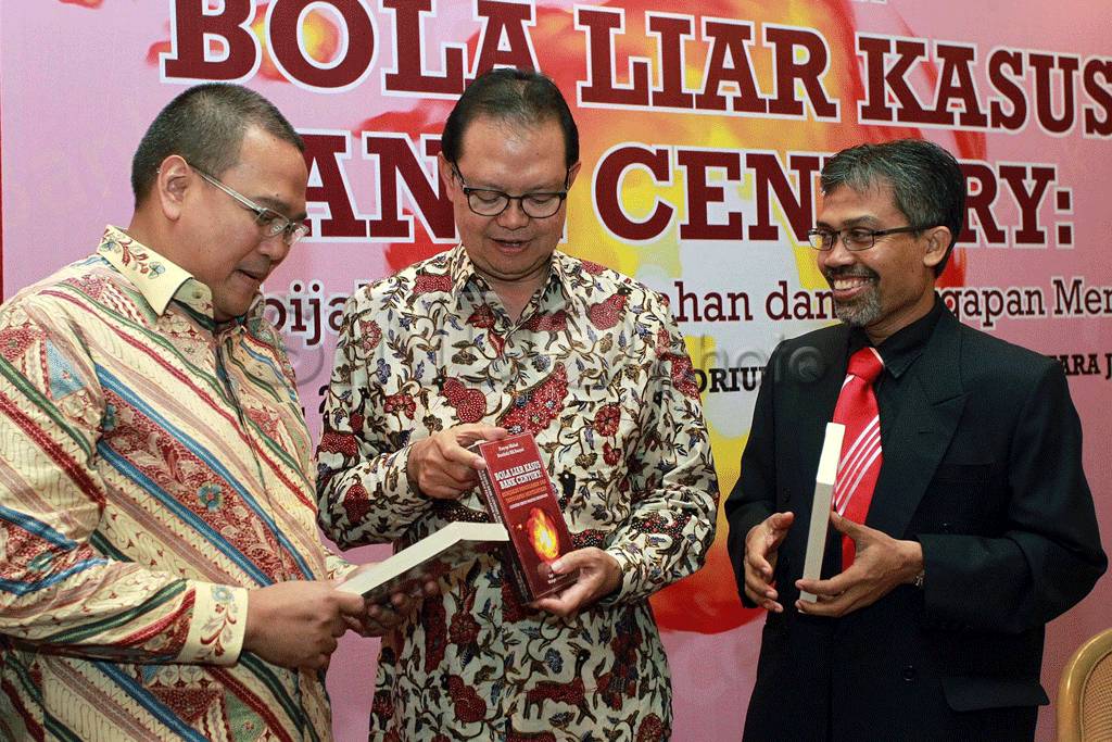 Peluncuran buku Bola...