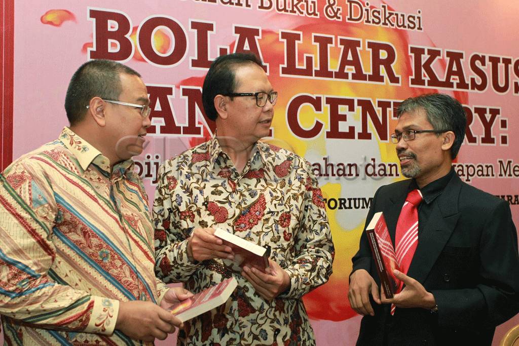Peluncuran buku Bola...