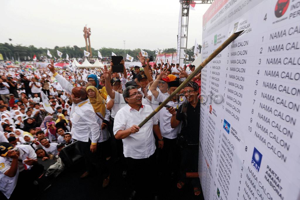 Ahmad Heryawan kampanye...