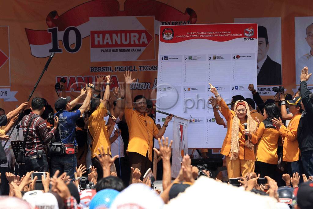 Capres Wiranto datangi...
