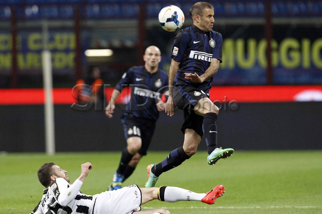 Inter Milan ditahan...