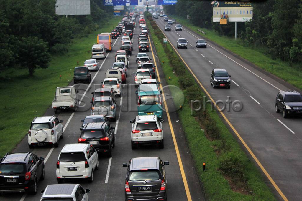 Libur panjang, tol Pasteur...