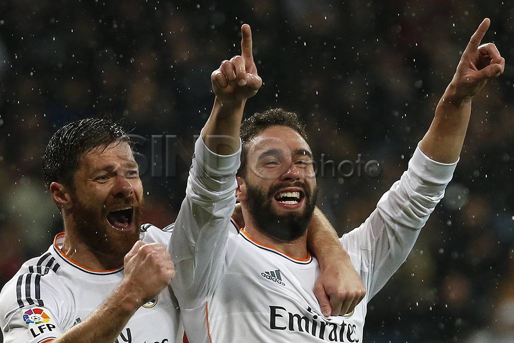 Real Madrid menang telak...