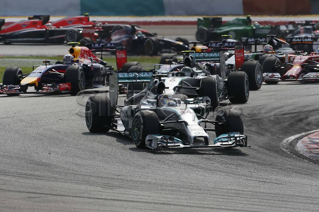Hamilton rebut kemenangan...