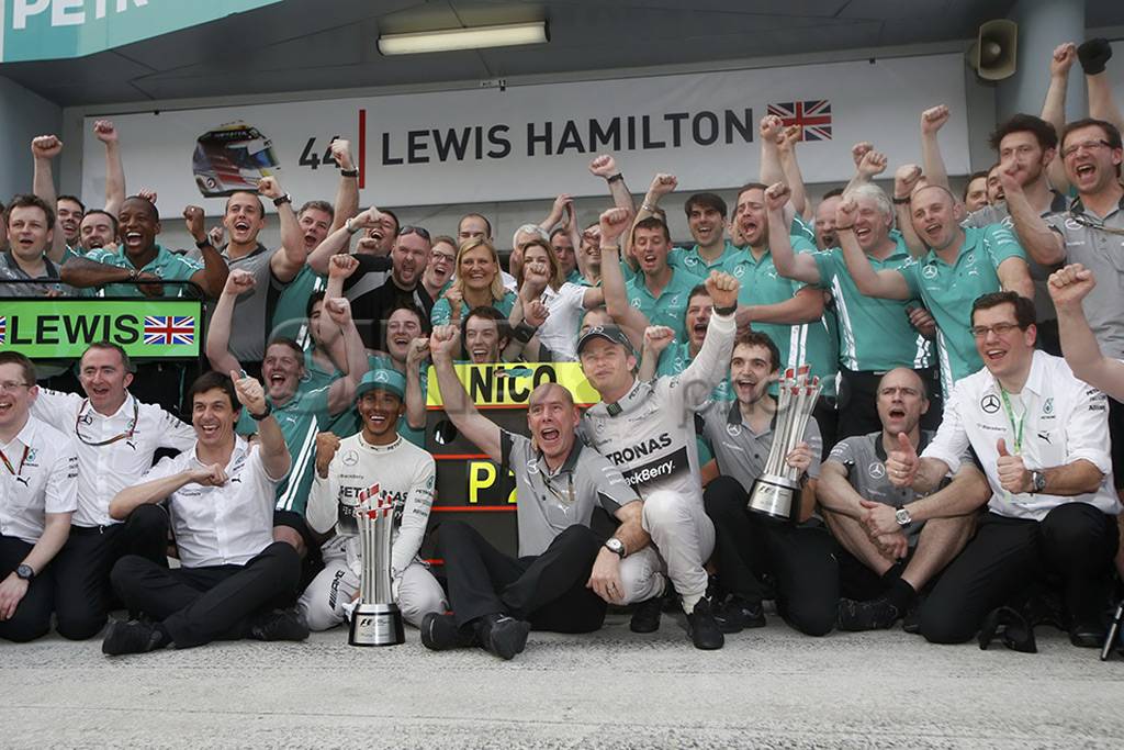 Hamilton rebut kemenangan...