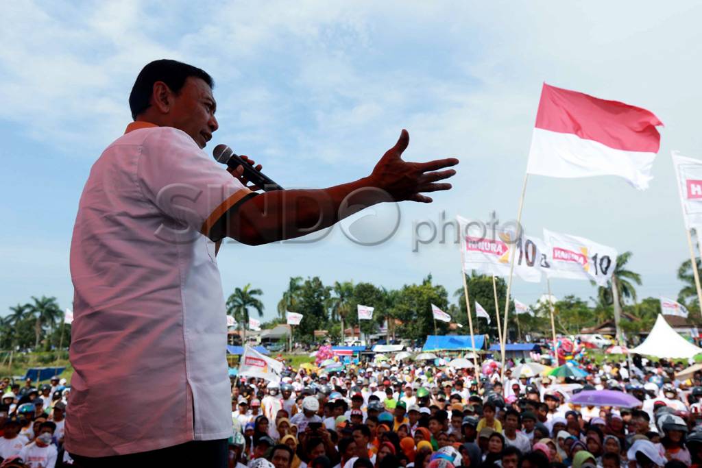 Wiranto ajak ribuan...