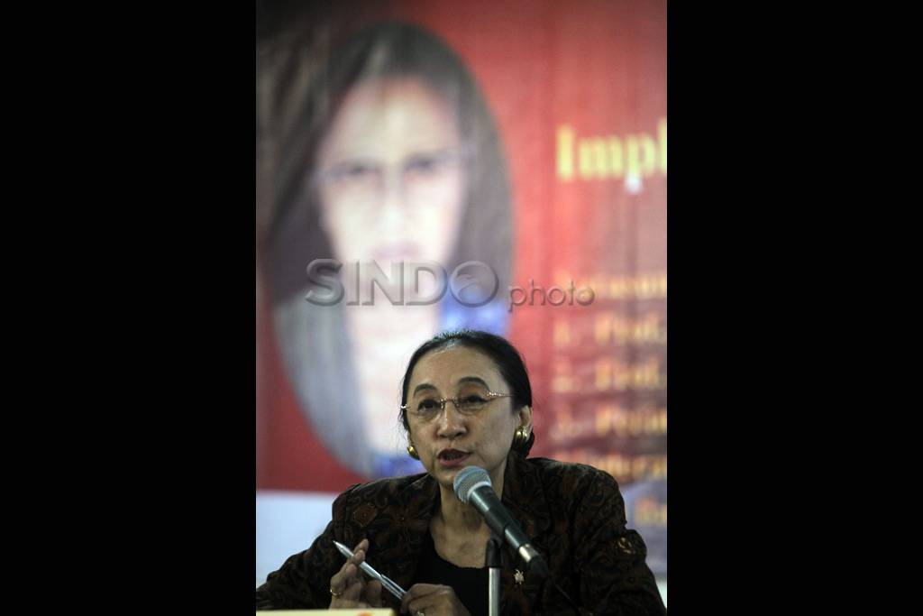 Diskusi Publik Yayasan...