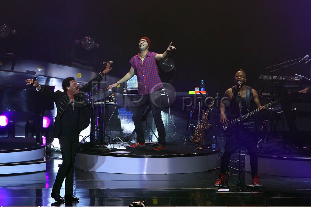 Konser All The Hits...