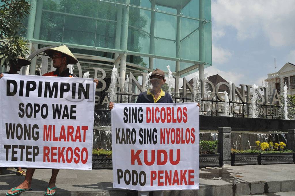 Demo tolak politik uang