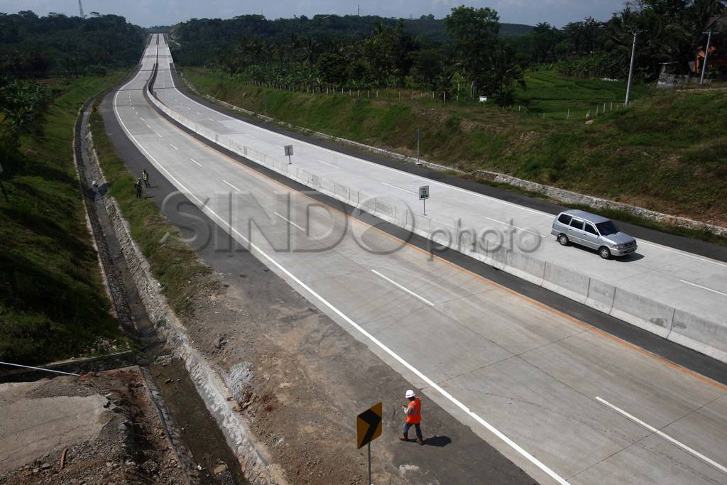 Ruas Tol Ungaran-Bawean...