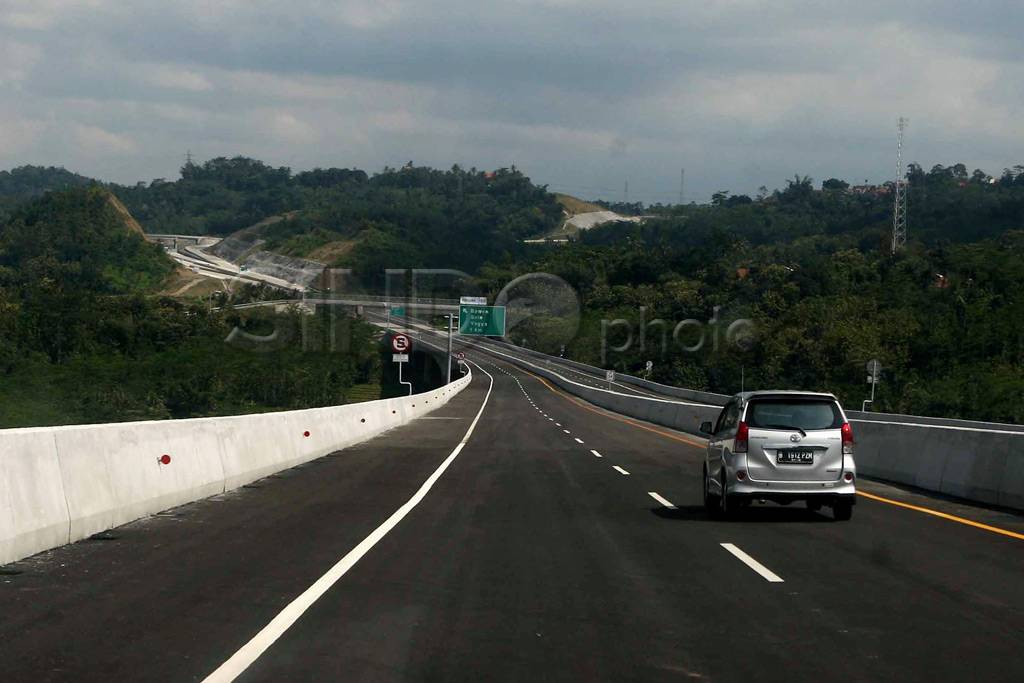 Ruas Tol Ungaran-Bawean...