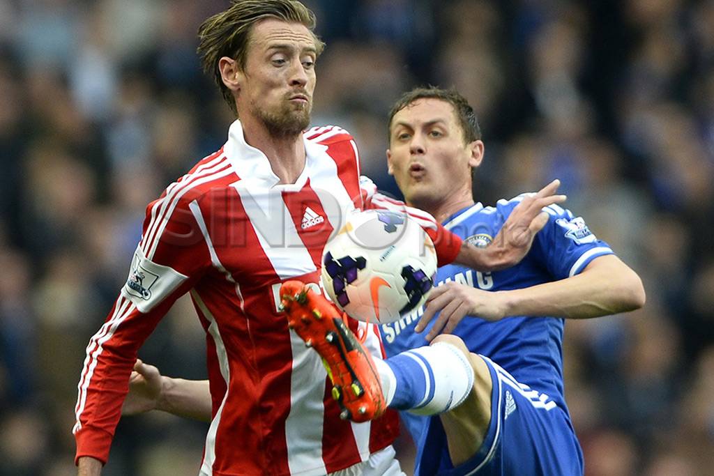 Chelsea raup angka penuh