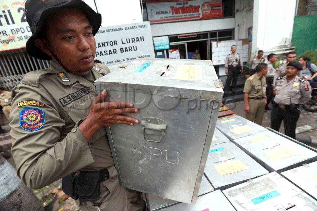 Polisi kawal pendistribusian...