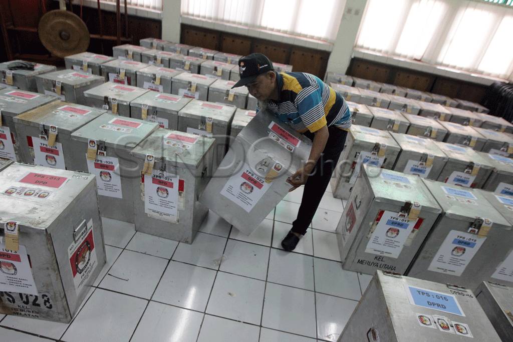 Periksa kotak suara