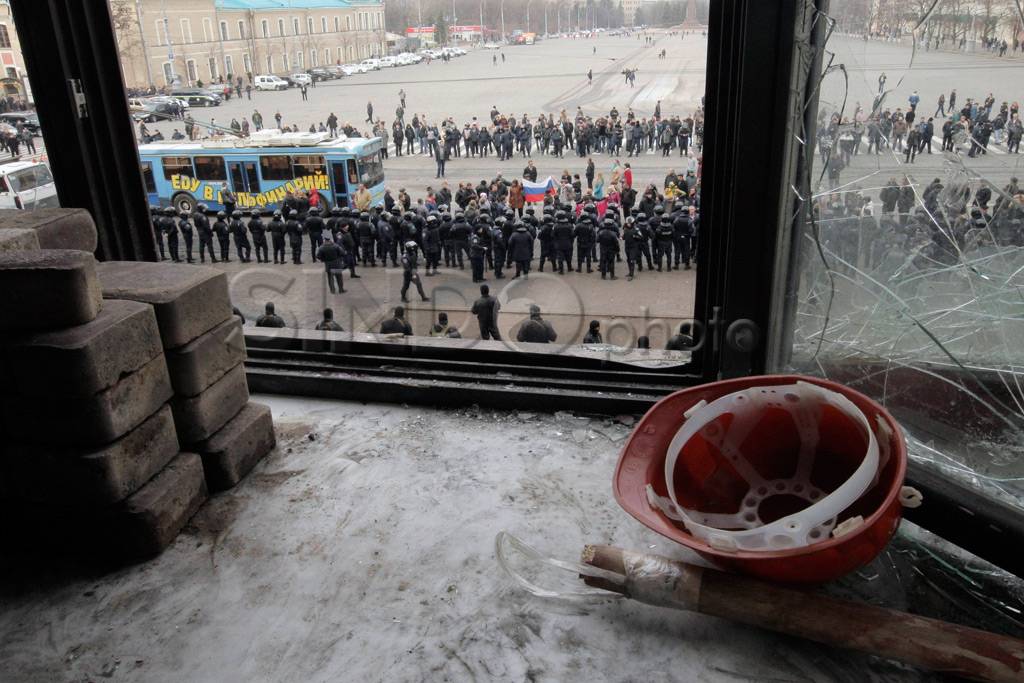 Tiga kota di Ukraina...