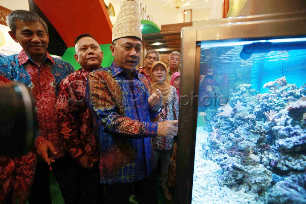 Menhut buka pameran...