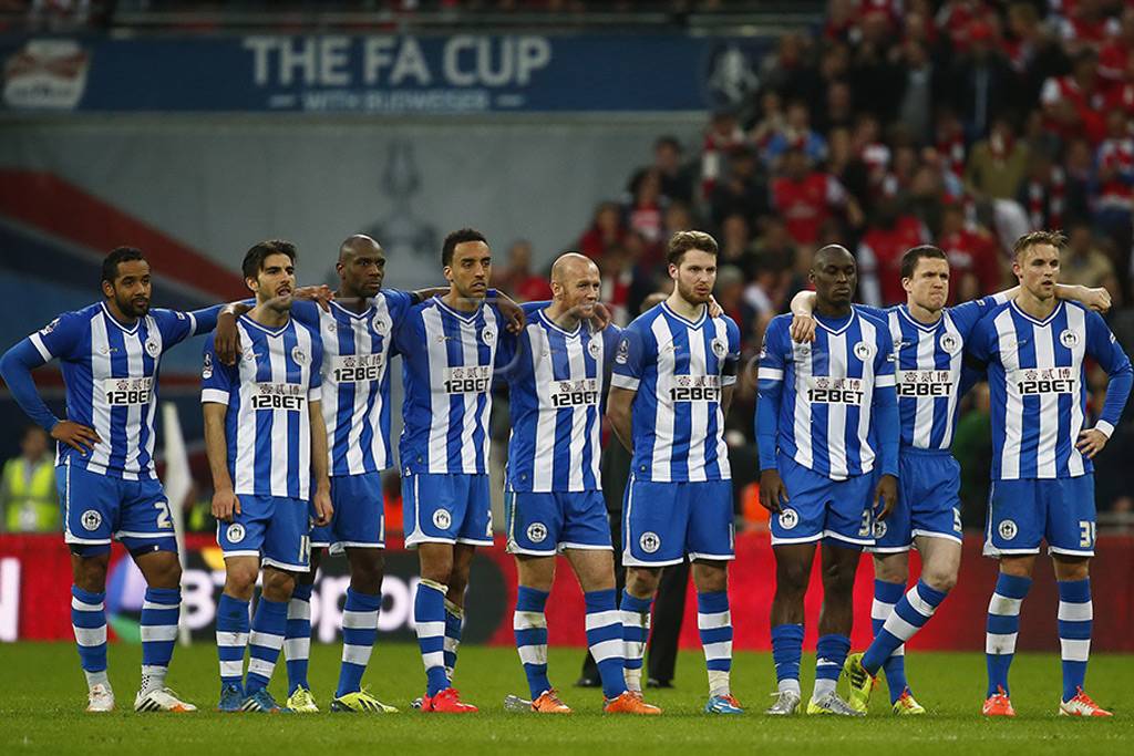 Lewat adu penalti, Arsenal...