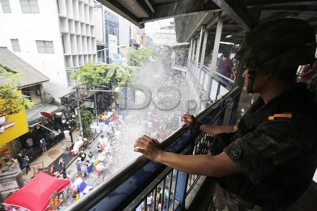 Festival Songkran untuk...