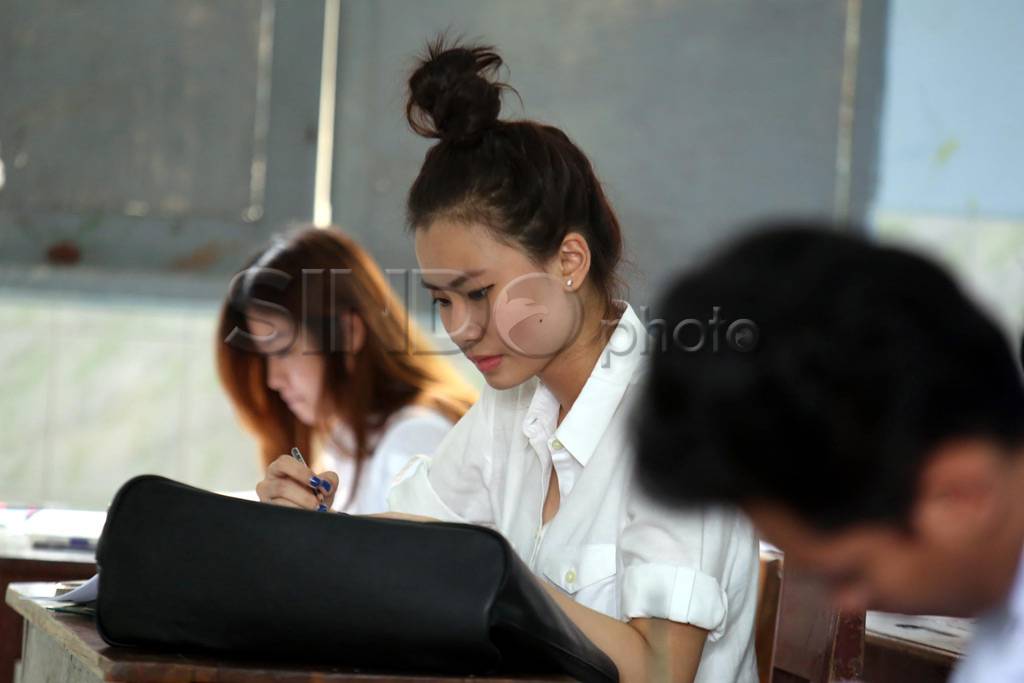 Ujian Nasional kejar...