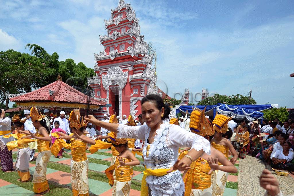 Ribuan umat Hindu laksanakan...