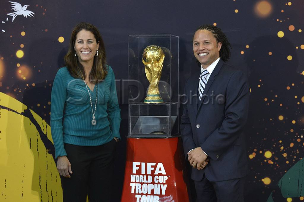 Tur trofi Piala Dunia...