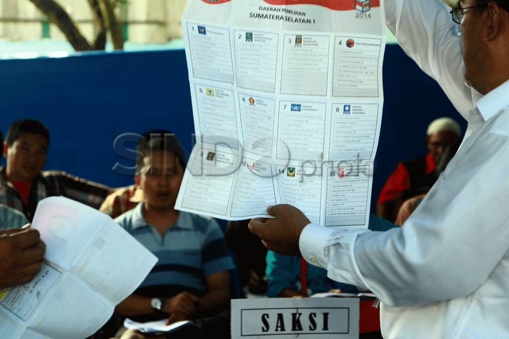 Terjadi pelanggaran,...