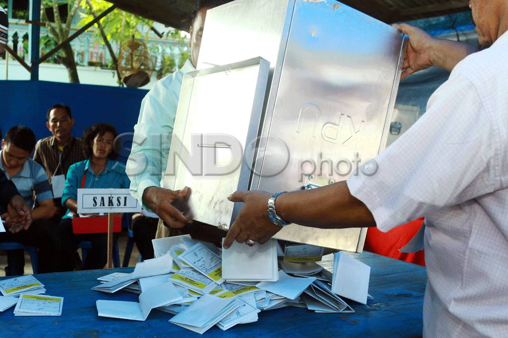 Terjadi pelanggaran,...