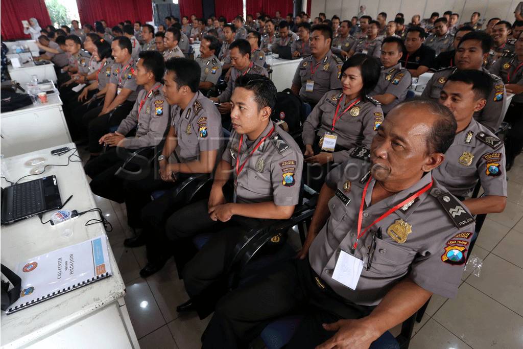 444 anggota polri Polda...