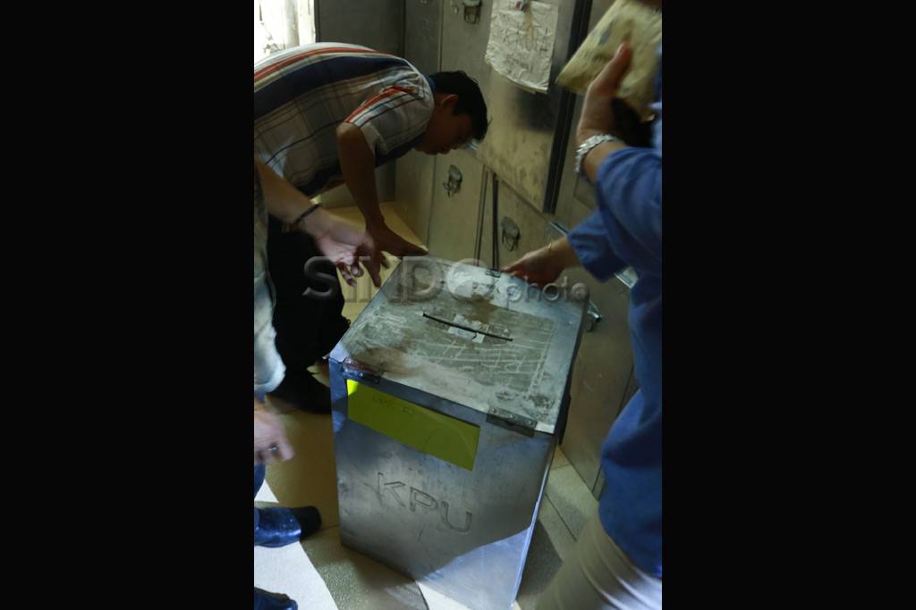 Dokumen PPK tidak cocok,...