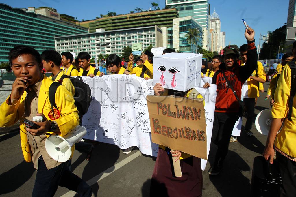Aksi simpatik dukung...