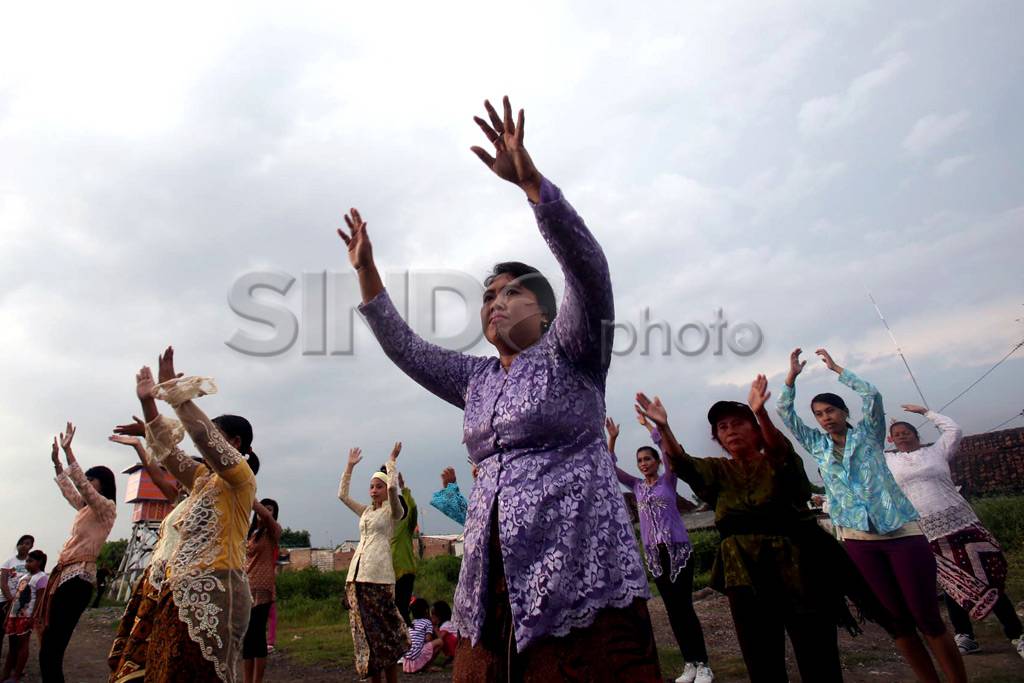 Peringati Hari Kartini,...