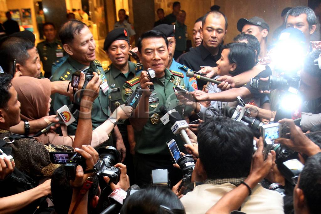 Panglima TNI tunjukkan...