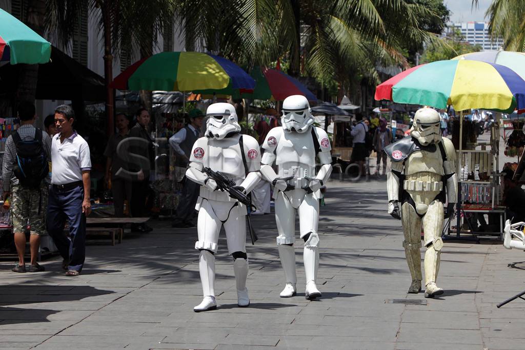 Star Wars muncul di...