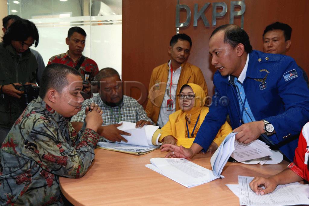 Caleg dari Bandung Barat...