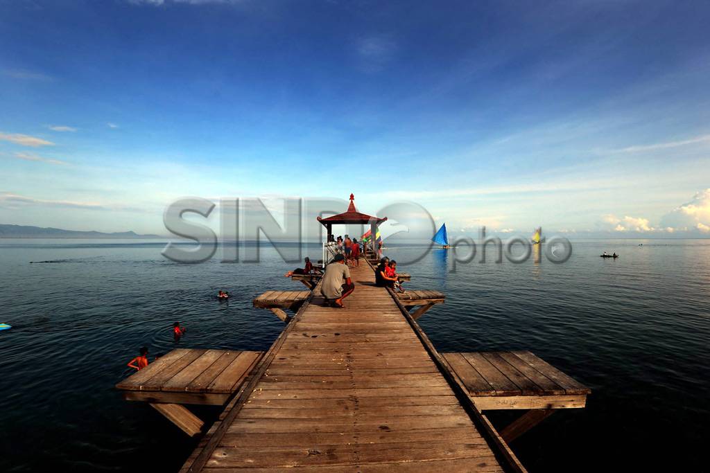 Menjejak pasir putih...