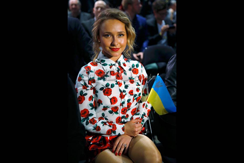 Vladimir Klitschko menang...