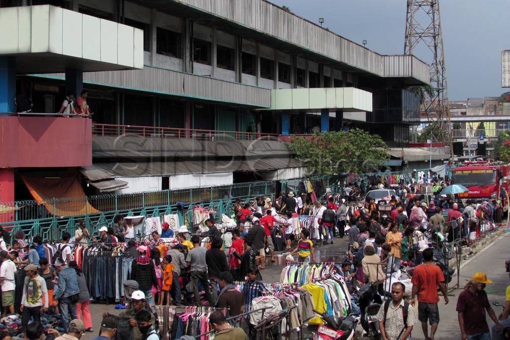 Pedagang Pasar Senen...