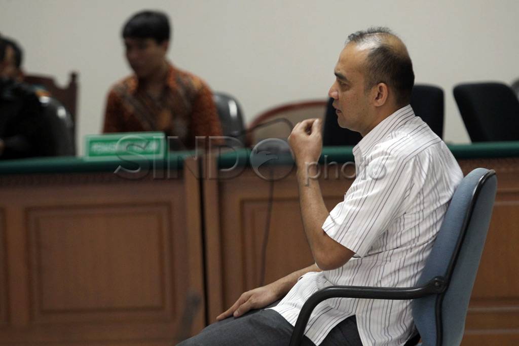Sidang suap SKK Migas,...