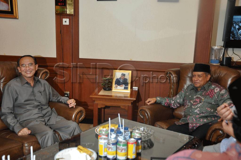 Suryadarma Ali dan Djan...