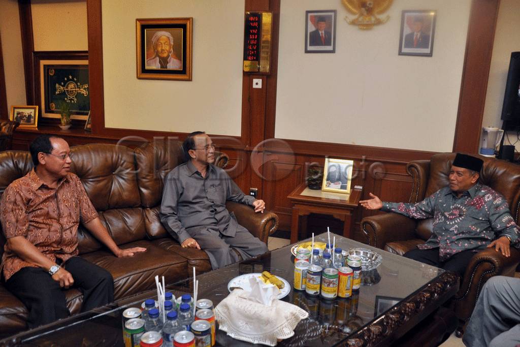 Suryadarma Ali dan Djan...