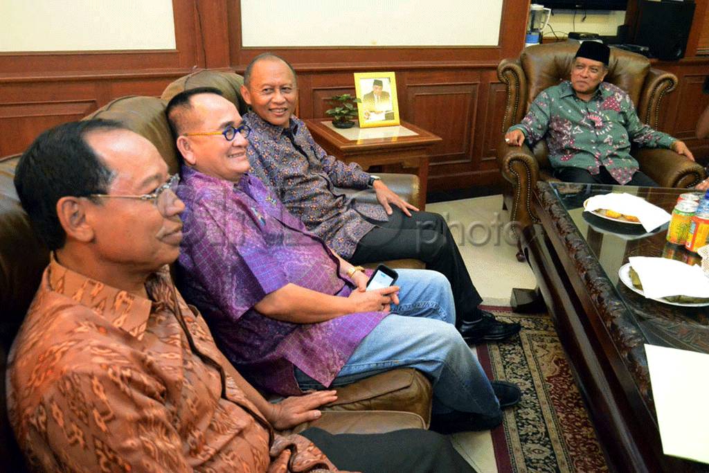 Tak mau kalah, Pramono...