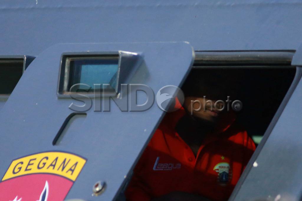 Laga panas Persib vs...