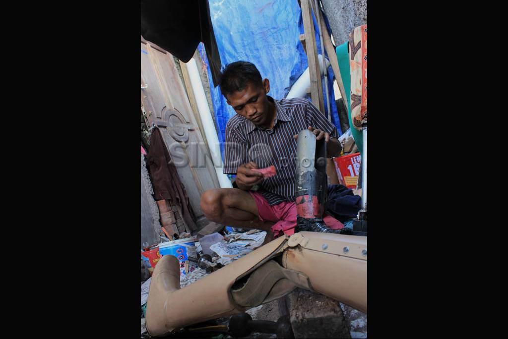Manfaatkan barang bekas...