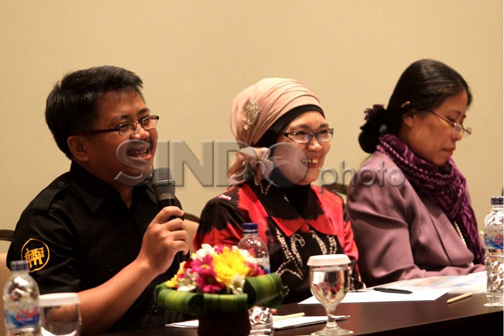 Demokrasi di Indonesia...