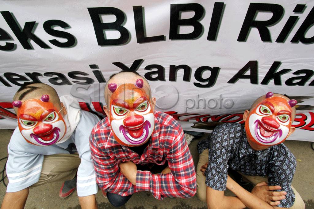 KPK disesak segera tuntaskan...