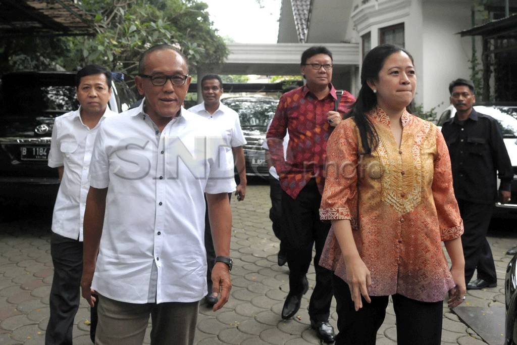 Ical merapat ke rumah...