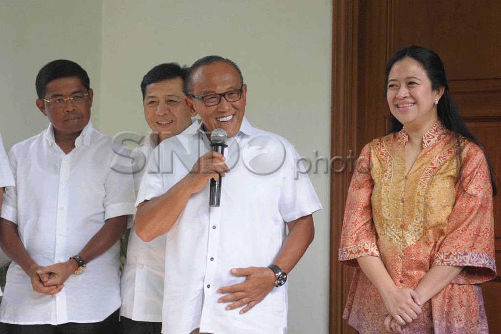 Ical merapat ke rumah...