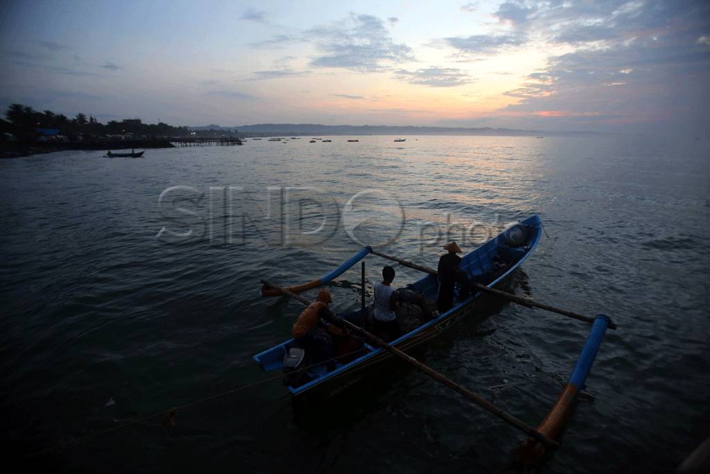 Nelayan pantai timur...